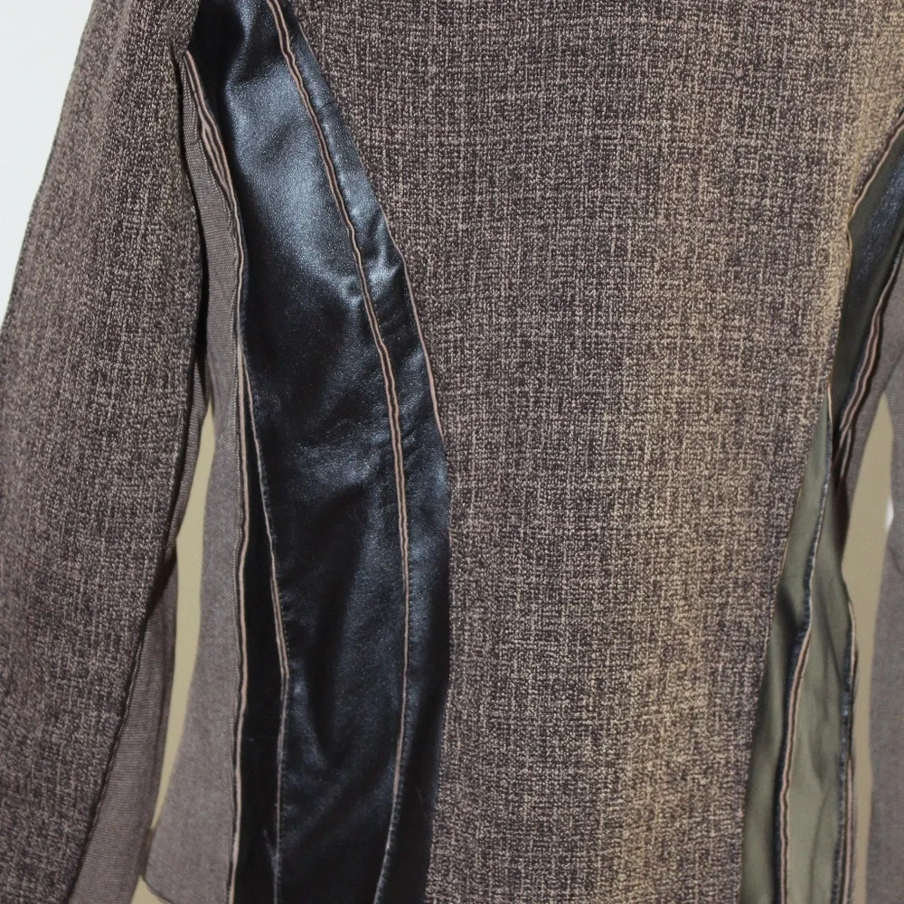 Koos Of Course, Vintage fitted brown leather and Tweed jacket - Picture 6 of 11